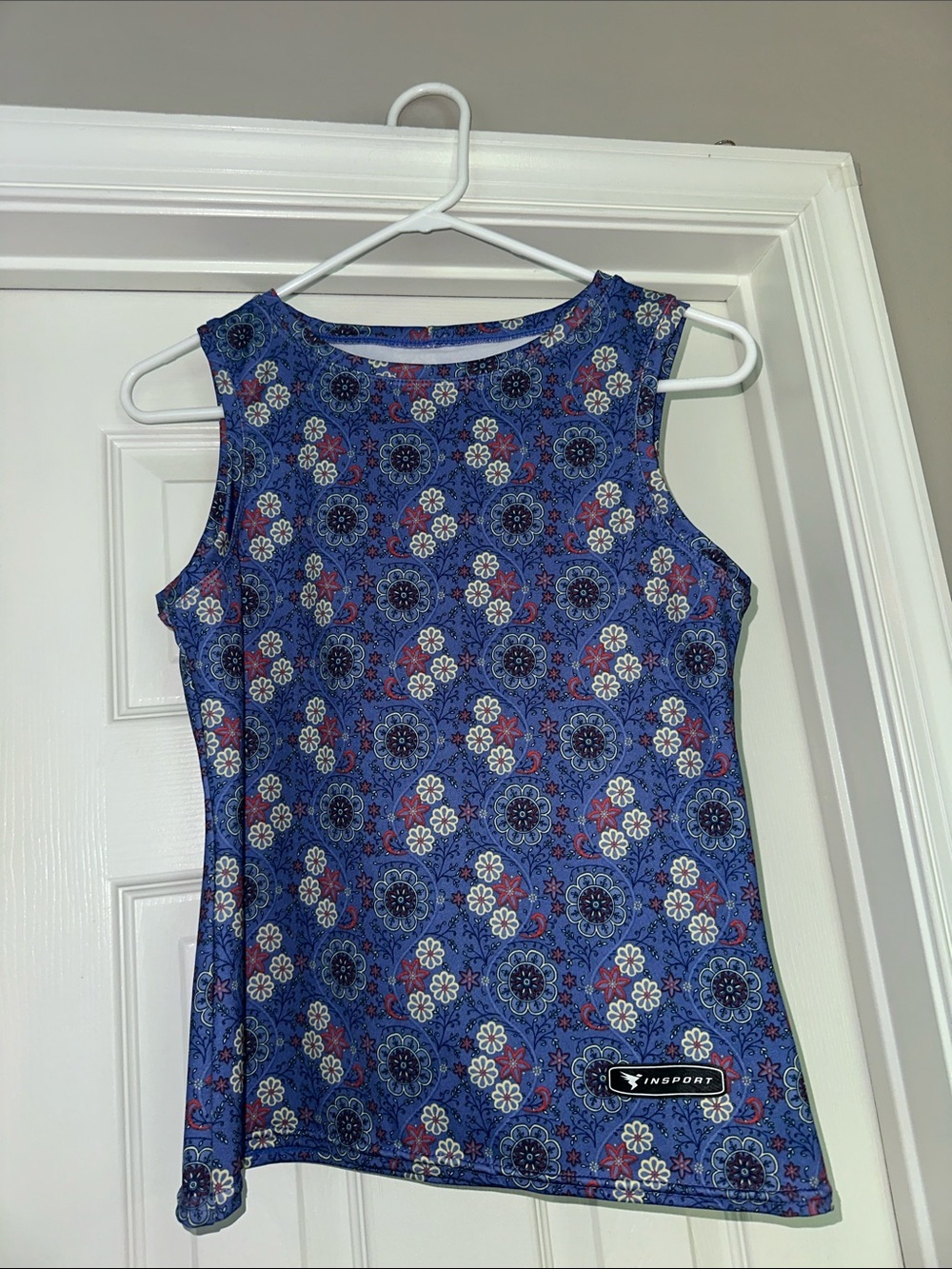 Insport sleeveless top